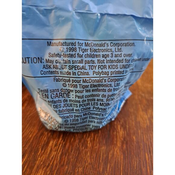 2 Mcdonalds 1998 Number 2 Furby Toys Unopened - Picture 3 of 5